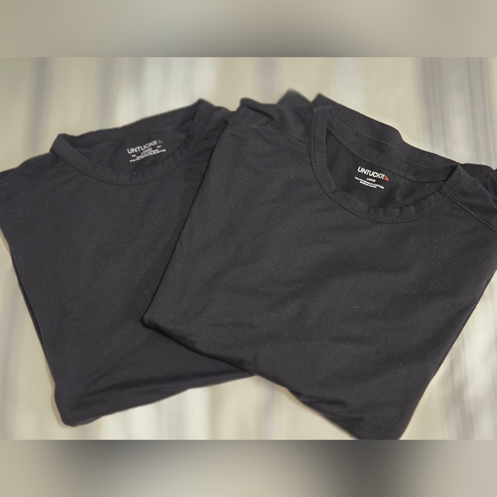 UNTUCKit Bundle - Two (2) Men's Black Short Sleeve Hybrid T-Shirts Size Large